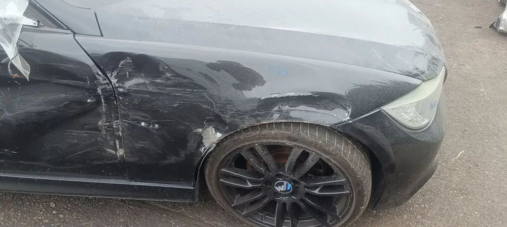 Dezmembrari / Dezmembrez BMW Seria 3 (E90) 2.0 N47D20 cutie viteze automata cod culoare 475 BLACK SAPPHIRE