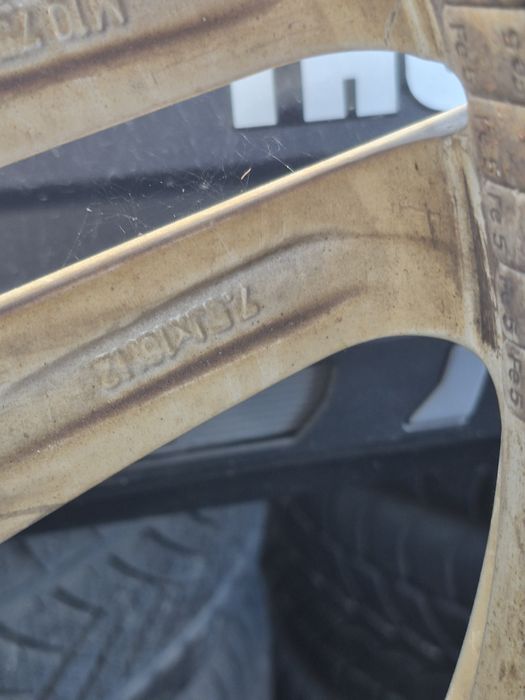 Mercedes Benz оригинални AMG джанти + зимни гуми Pirelli 225/45/18