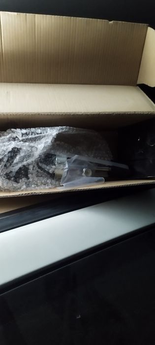 Продам стойки передние на Галант Акула