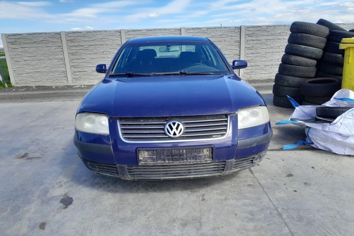 Dezmembrez Volkswagen VW Passat B5.5 [facelift] [2000 - 2005] Sedan A