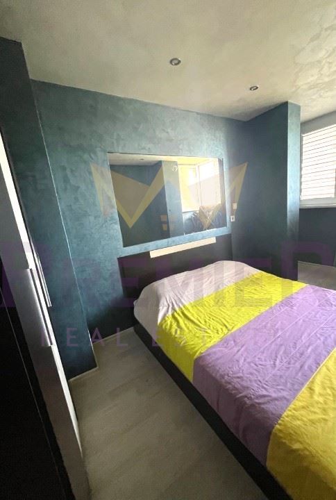 Продава се Тристаен апартамент в София, Люлин 4 - 81 кв.м за 2223 €/кв.м - Снимка #3