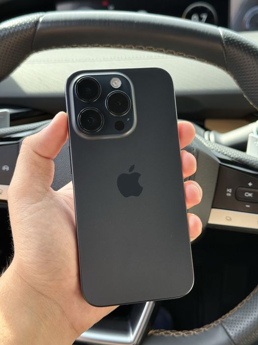iPhone 15 Pro / 128GB