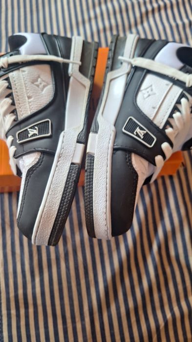 Adidasi Louis Vuitton Trainer Sneaker Black-White Produs Nou-Full Box