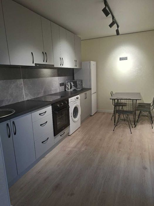 Дава се под наем Двустаен апартамент в София, Хиподрума - 47 кв.м за 450 € - Снимка #1