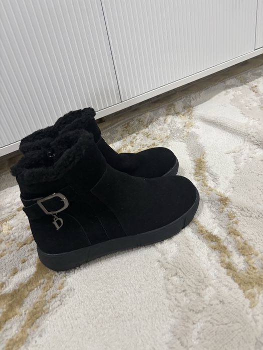 Зимние новые сапоги 41р