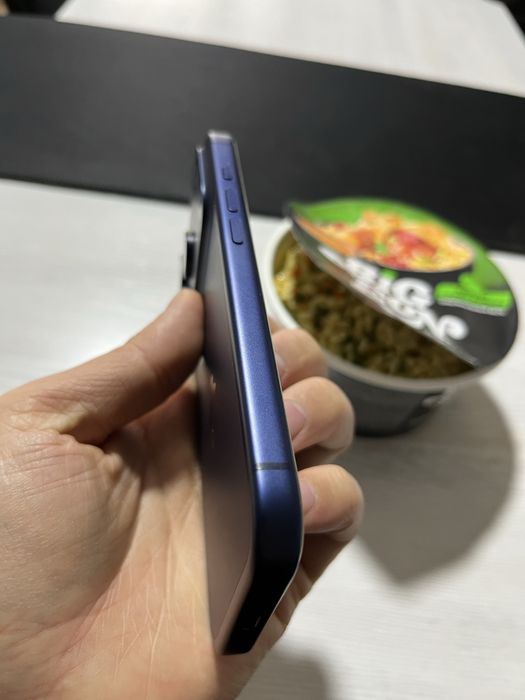 Iphone 17 pro 256 gb blue e-sim