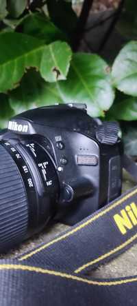 Nikon D3200 i Tamron 18-200 F/3.5-6.3 DiII