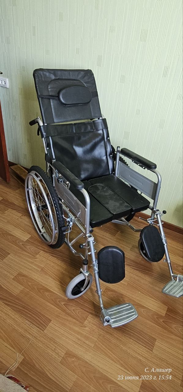 Инвалидное кресло/каталка
