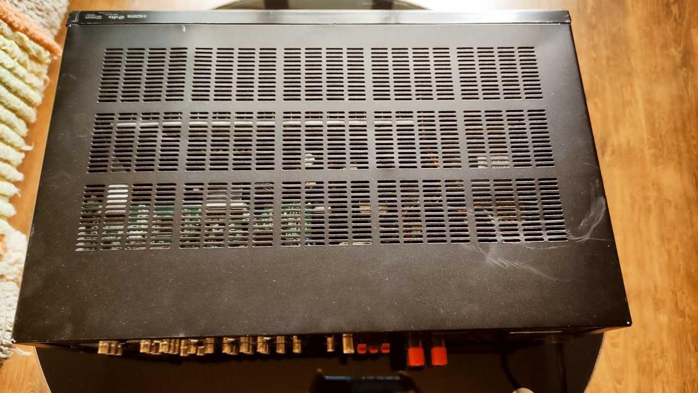 Receiver YAMAHA RX-V367 с външни забележки
