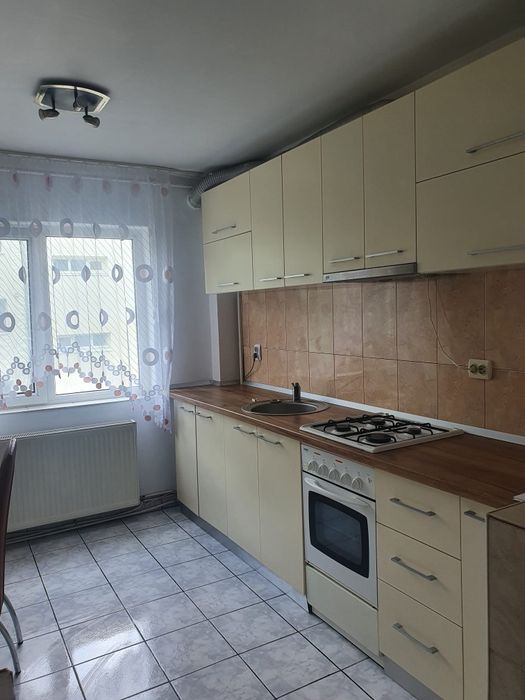 Închiriez Apartament 2 camere