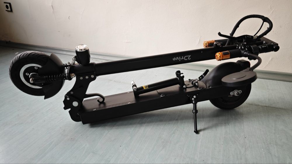 Електрическа тротинетка със седалка 2Drive като НОВА!!