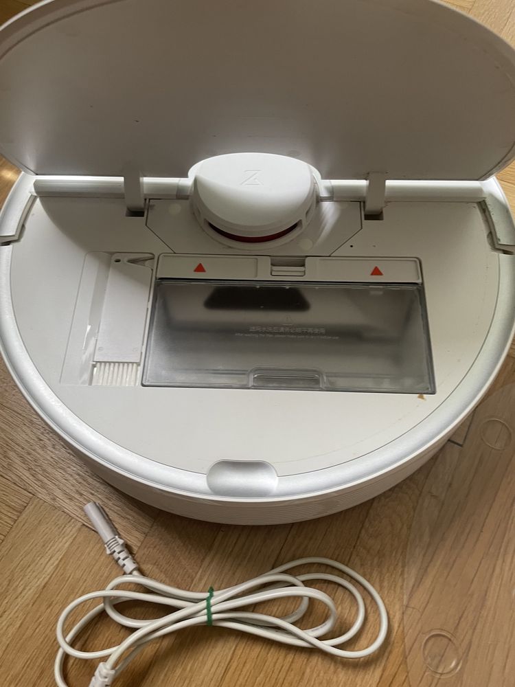 Прахосмукачка Xiaomi Roborock S50