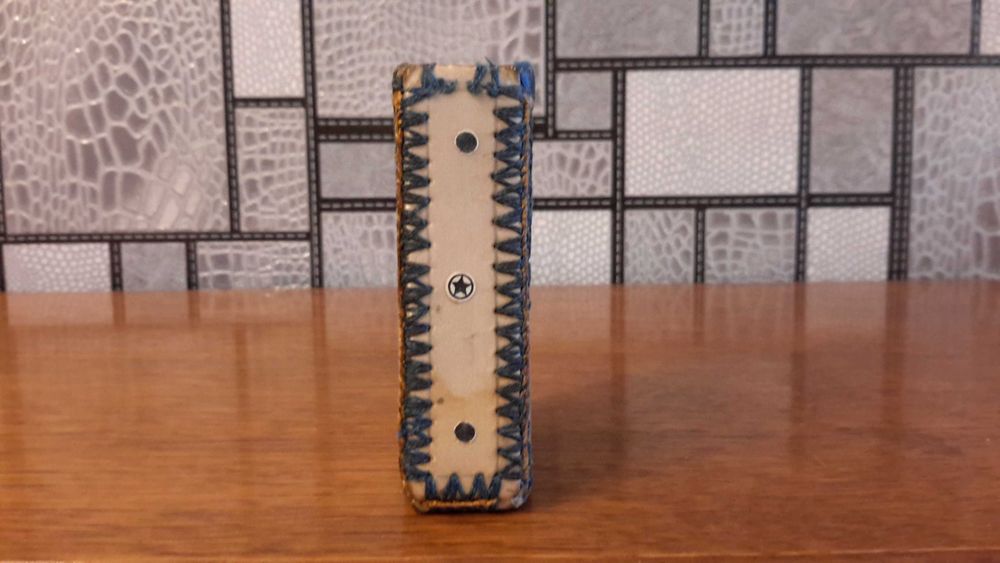 Стара калъфка за карти