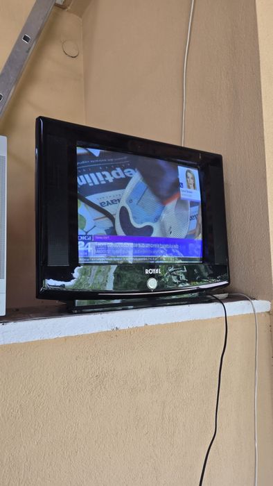 Televizor marca Royal