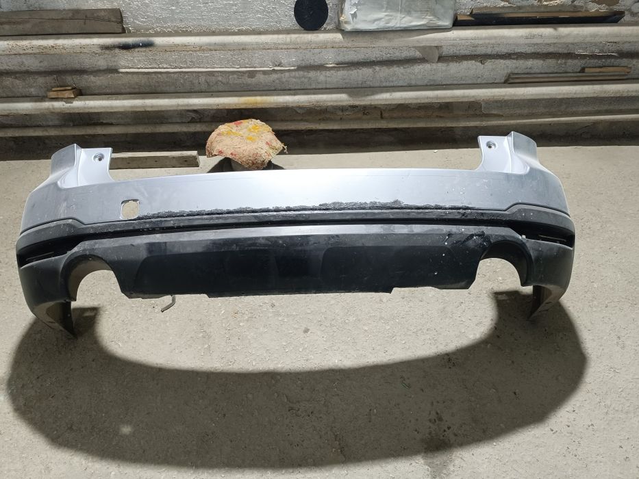 Задний бампер Субару Форестер 2017 года