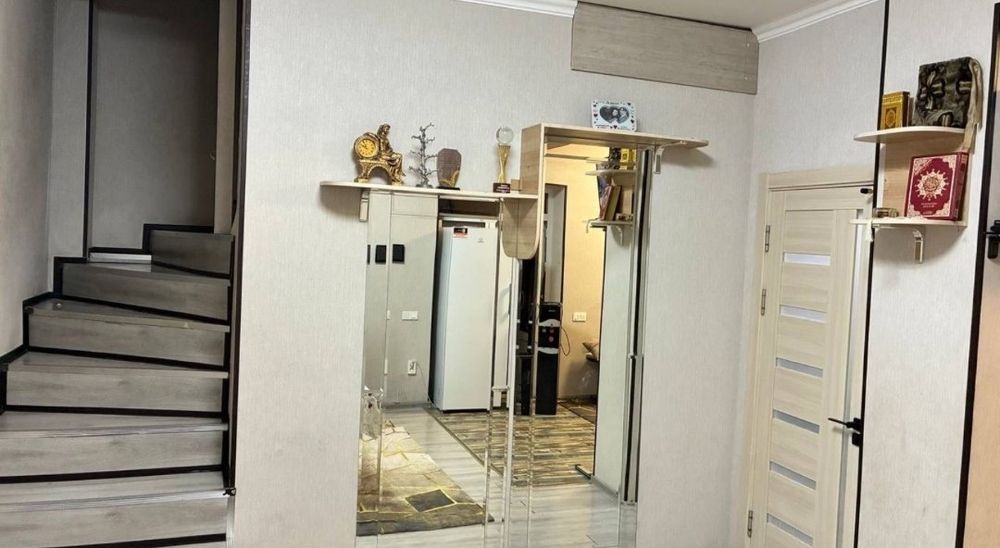 * ЧИЛАНЗАР Узьекфилм 0.88 Соток 4 Хона + Кухня Продаётся Дом