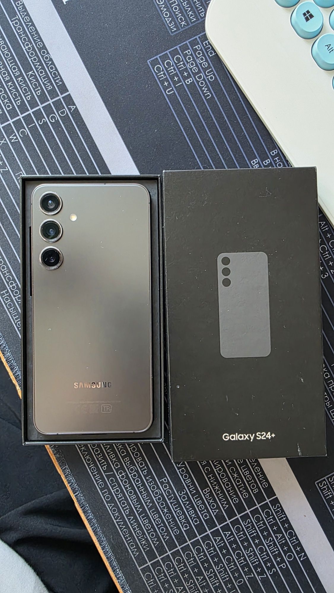 Samsung galaxy S24 plus 256
