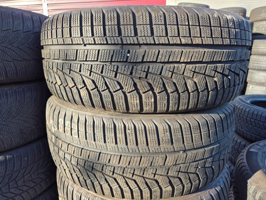 2 Anvelope de IARNA - 225/55/17 - HANKOOK - APP NOI - DOT 2021 !