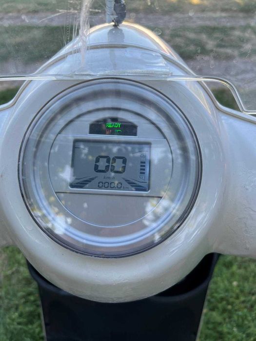 Scuter Electric Z-Tech Trilux ZT-15-D 900W