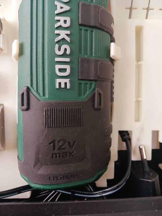 Мултифункционална акумулаторна фина бормашина Parkside 12V