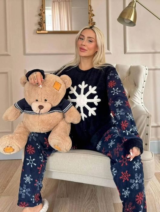 Пухкава Зимна Поларена Пижама Коледна
