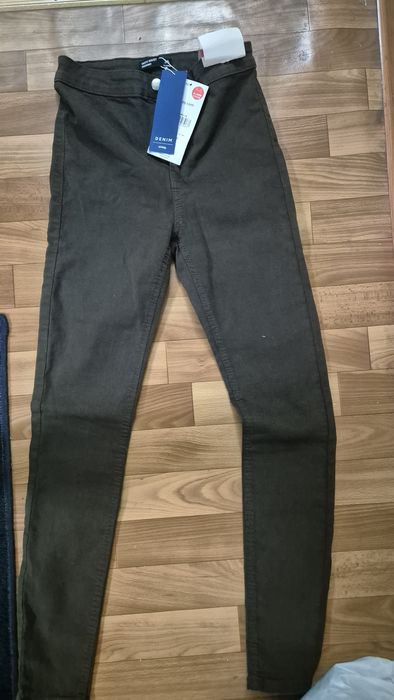 Джинсы,кофты,платье