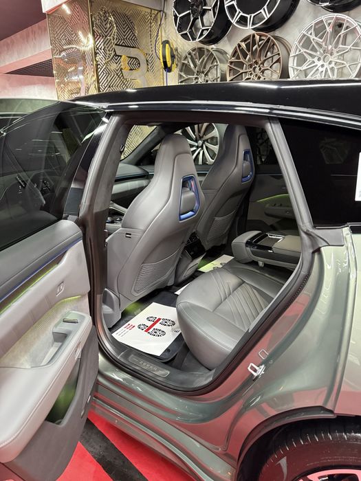 Zeekr 001 в наличии