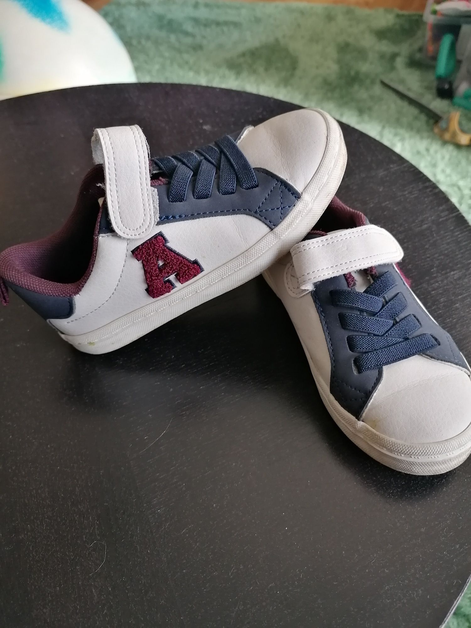 Детски обувки размер 28