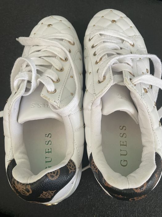 Sneakers / adidasi scurti  GUESS damă, marime 40