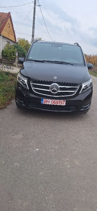 Vând Mercedes V class 2018 8 locuri