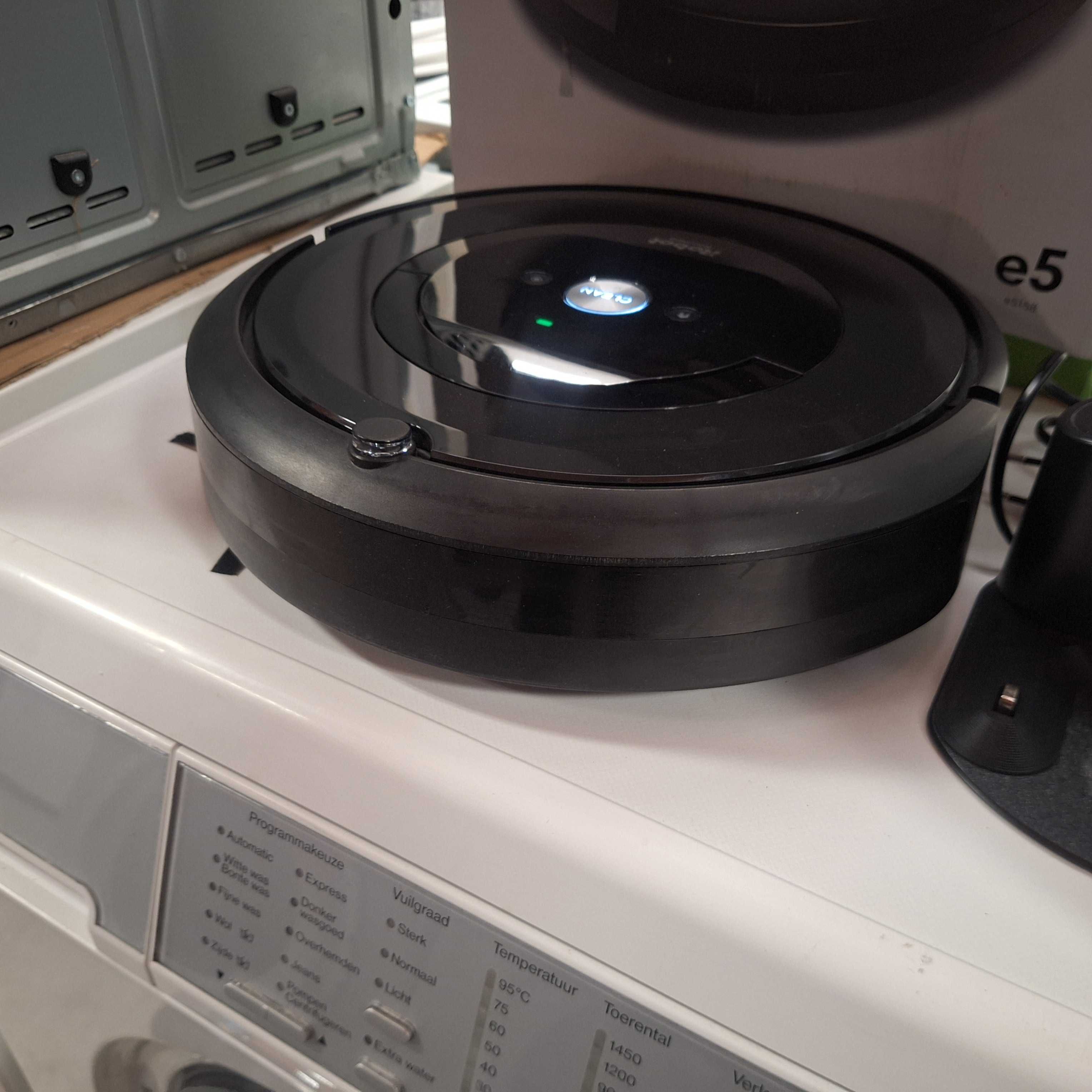 Прахосмукачка робот Robot Roomba e5 внос от Германия