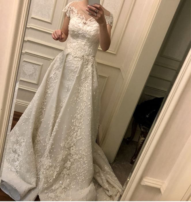 Продам платье нереально красивое