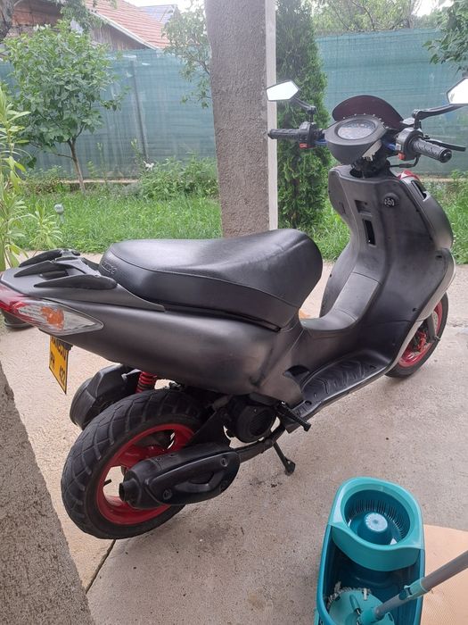 Vand Scuter Kymco Super9 an 2003
