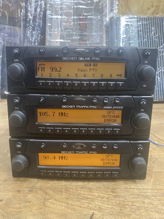 Cd player auto Becker Traffic Pro -doua culori