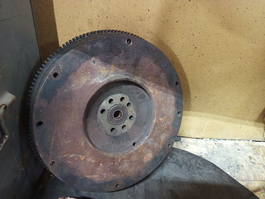 Маховик ЗМЗ 406 в отличном состоянии