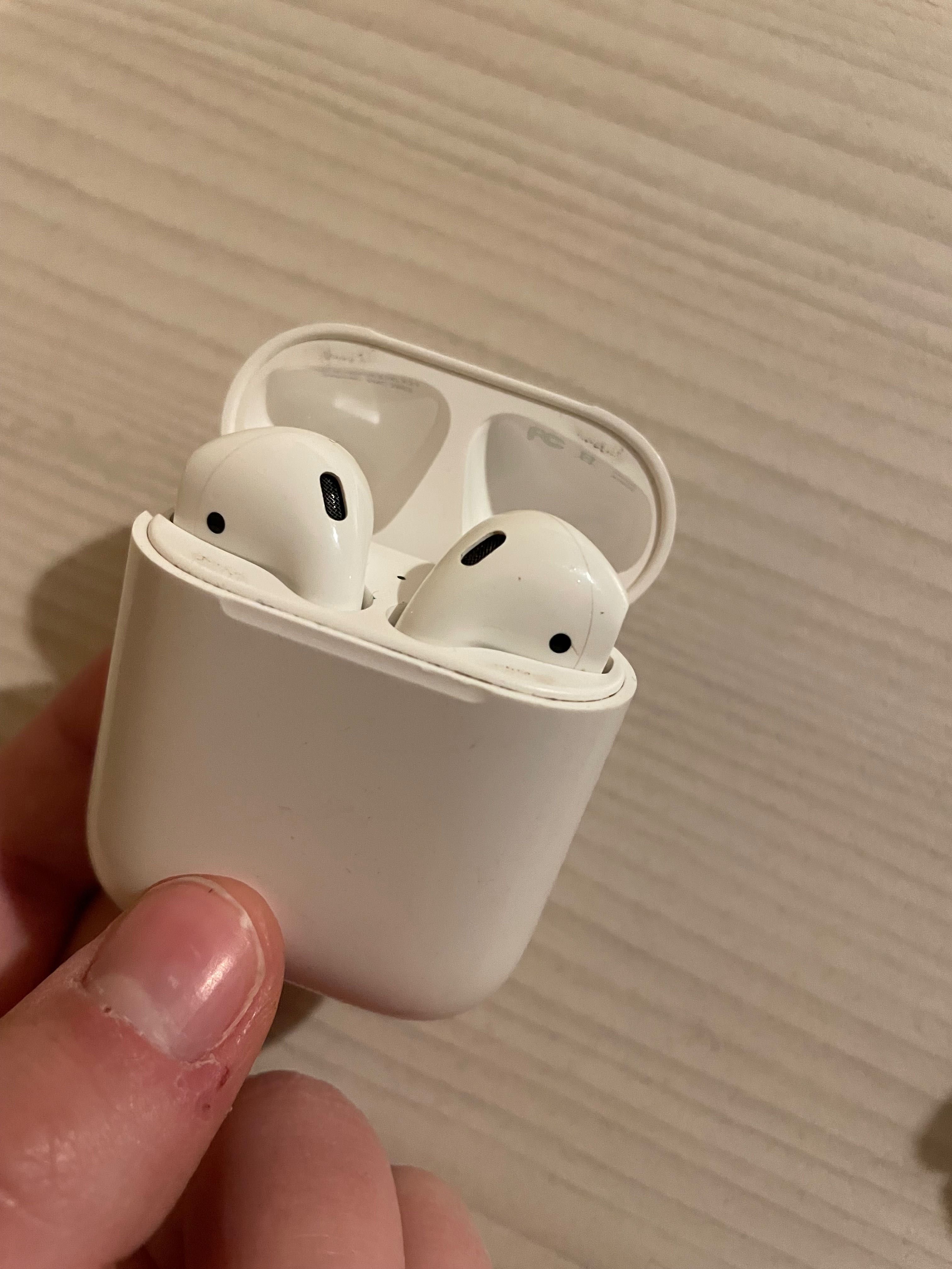 Airpods 2nd Generation
