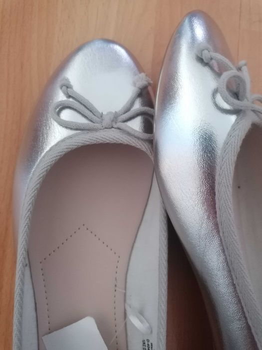 Balerini argintii, noi