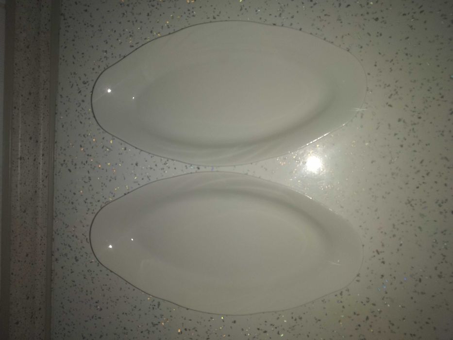 Тарелки НОВЫЕ белые классика пара 1000тг