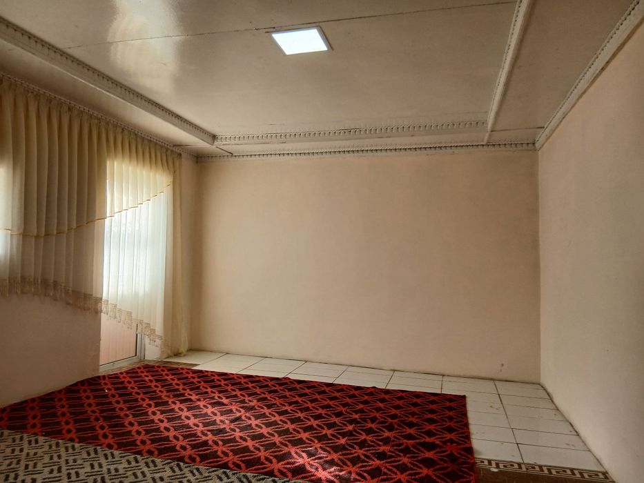 3 sotix 3 xona Uy sotiladi