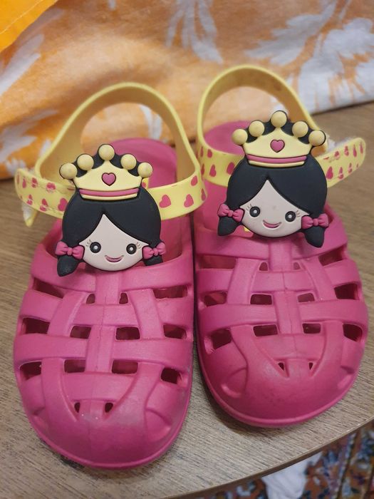 Lot incaltari fetita