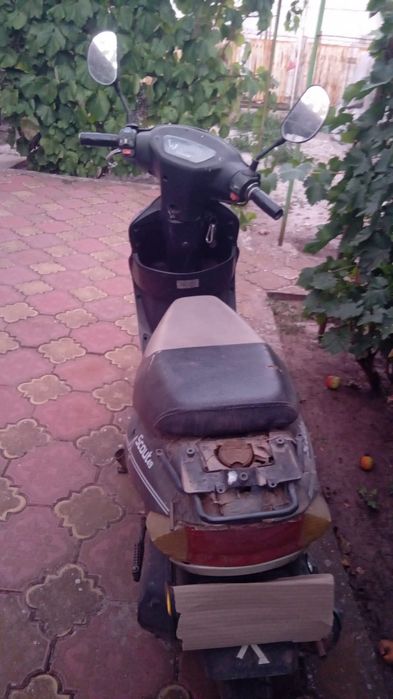 Scuter kimco cu acte 50cc
