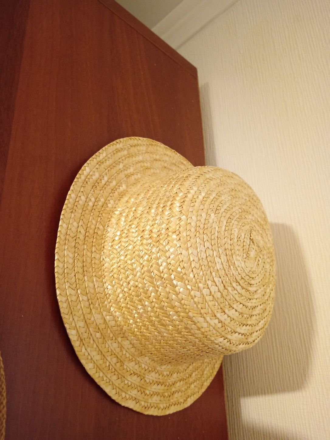 Шляпа плетеная новая