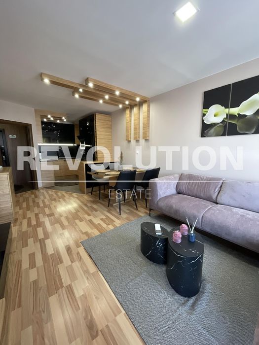 Дава се под наем Двустаен апартамент в Варна, Виница - 70 кв.м за 700 € - Снимка #3