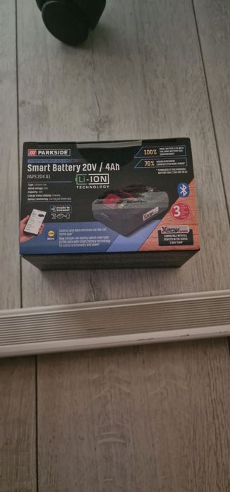 Vând baterie smart Parkside 4Ah