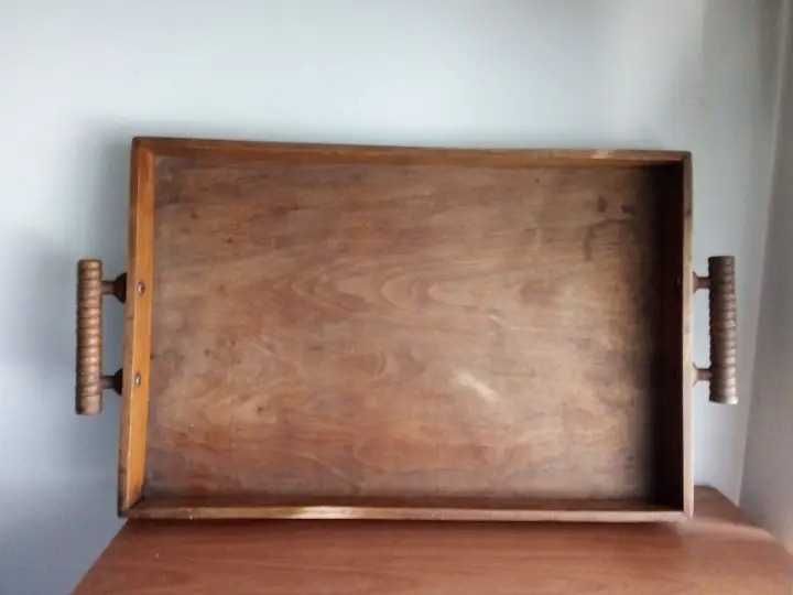 Дървен поднос, уникат