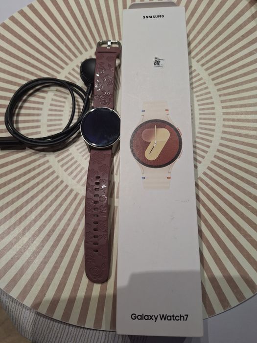 Часовник Samsung watch7