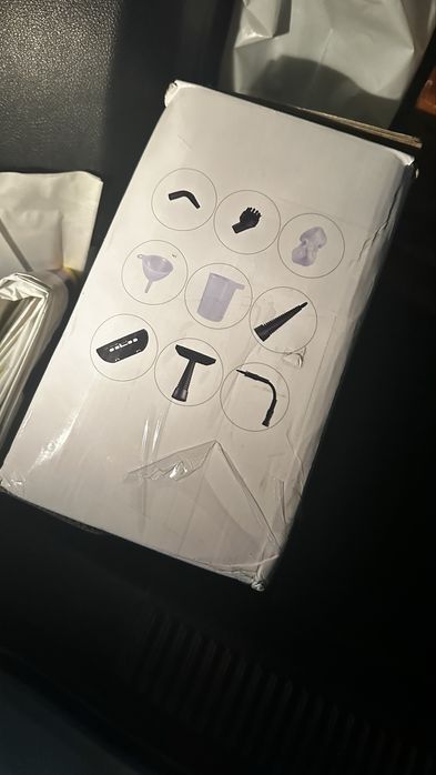 Vand aparat de curatat  cu aburi nou la cutie