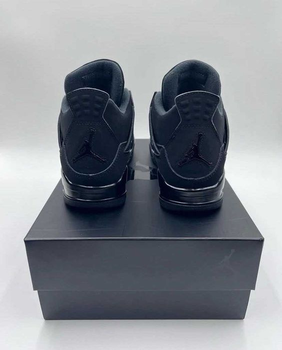 #LIVRARE 4.99 RON# Nike Air Jordan 4 Black Cat Editie Limitata
