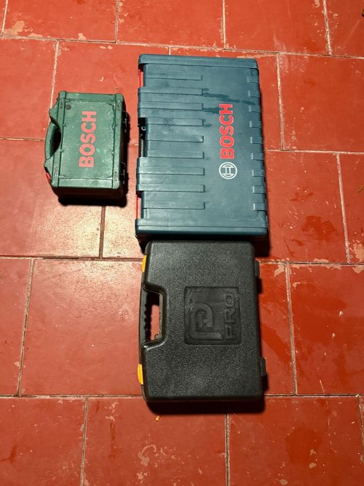 Ciocan demolator bosch GSH 11 e plus multe alte scule