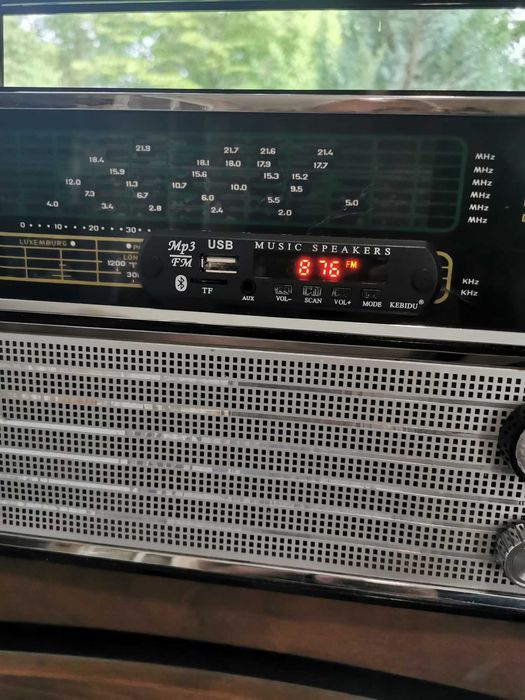 Работещо радио ВЕФ 206 с УКВ, 
блутут и дистанционно - модифицирано